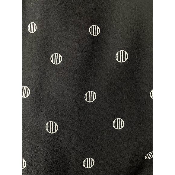 LOFT Geometric Print Blouse Large Long Sleeve Black White Button Front Circle - Picture 5 of 7